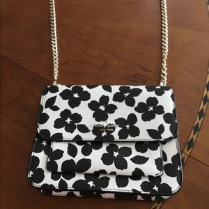 Kate Spade Black & White Hand Bag